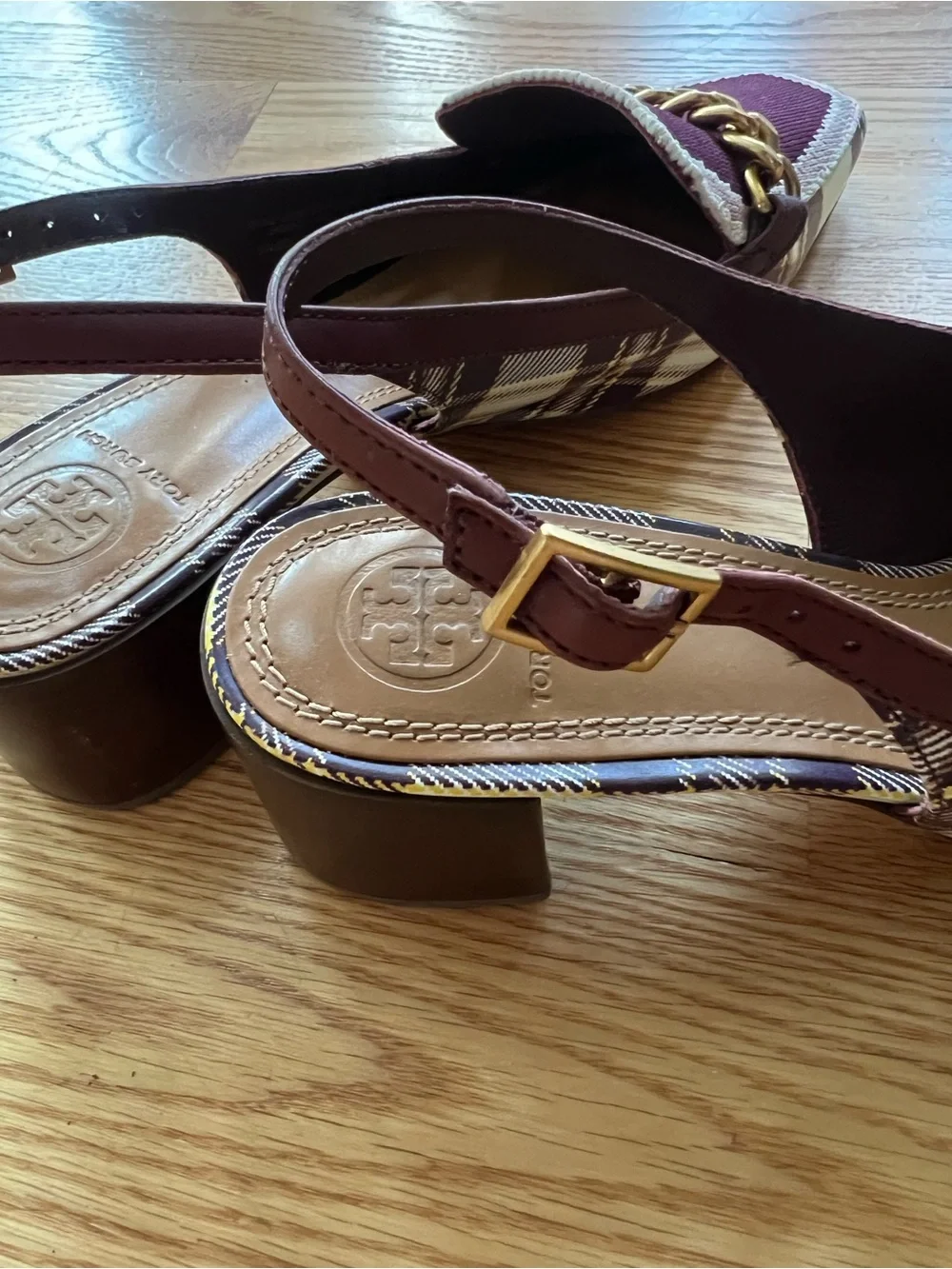 Tory Burch Mini Benton Plum Slingback Loafers with Gold Chain Size 8